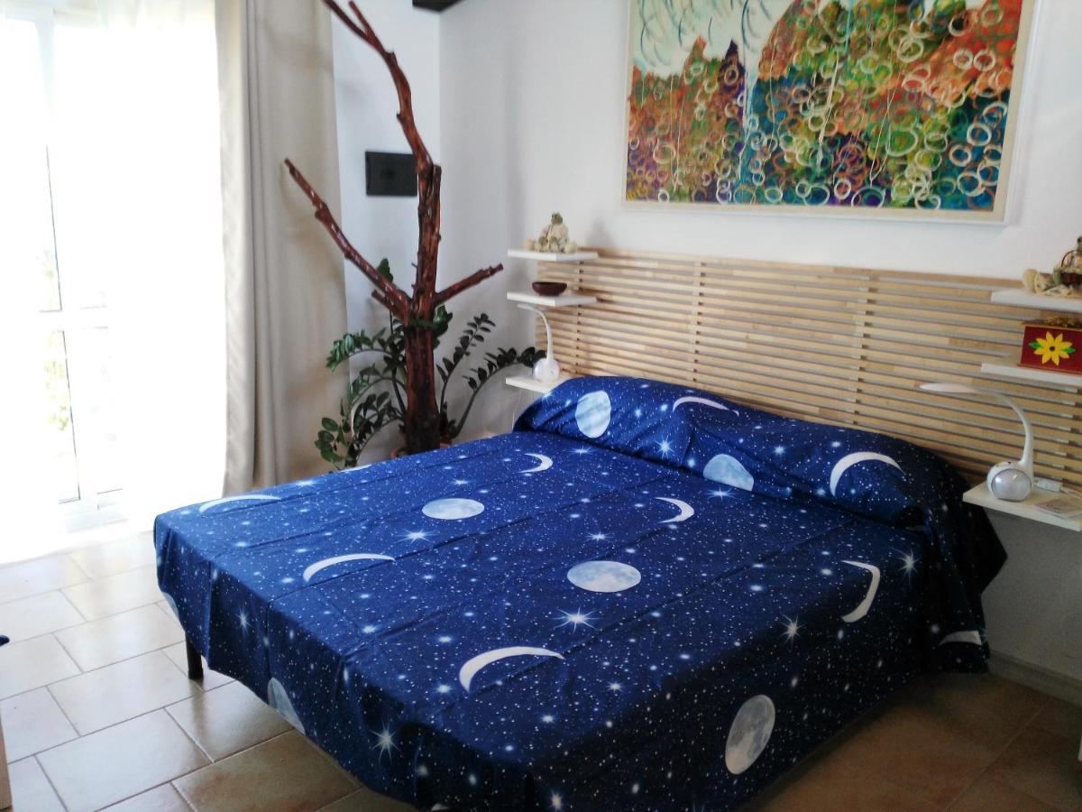 B&B Glamping Semaforo Capo Sperone SantʼAntìoco Exteriér fotografie